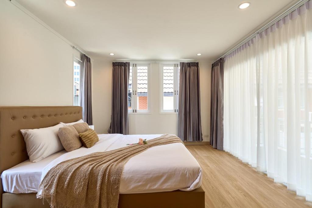 Luxury Pool Villa in the Heart of the Chiang Mai
