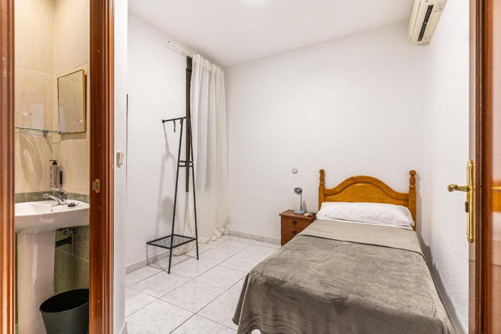 Hostal Marie Del Mar - 5