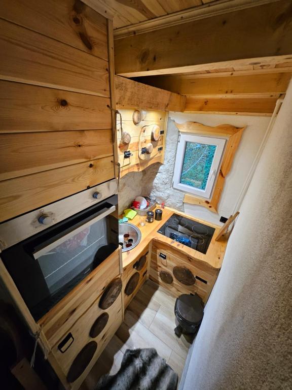 Chalet Wood Magic - 4