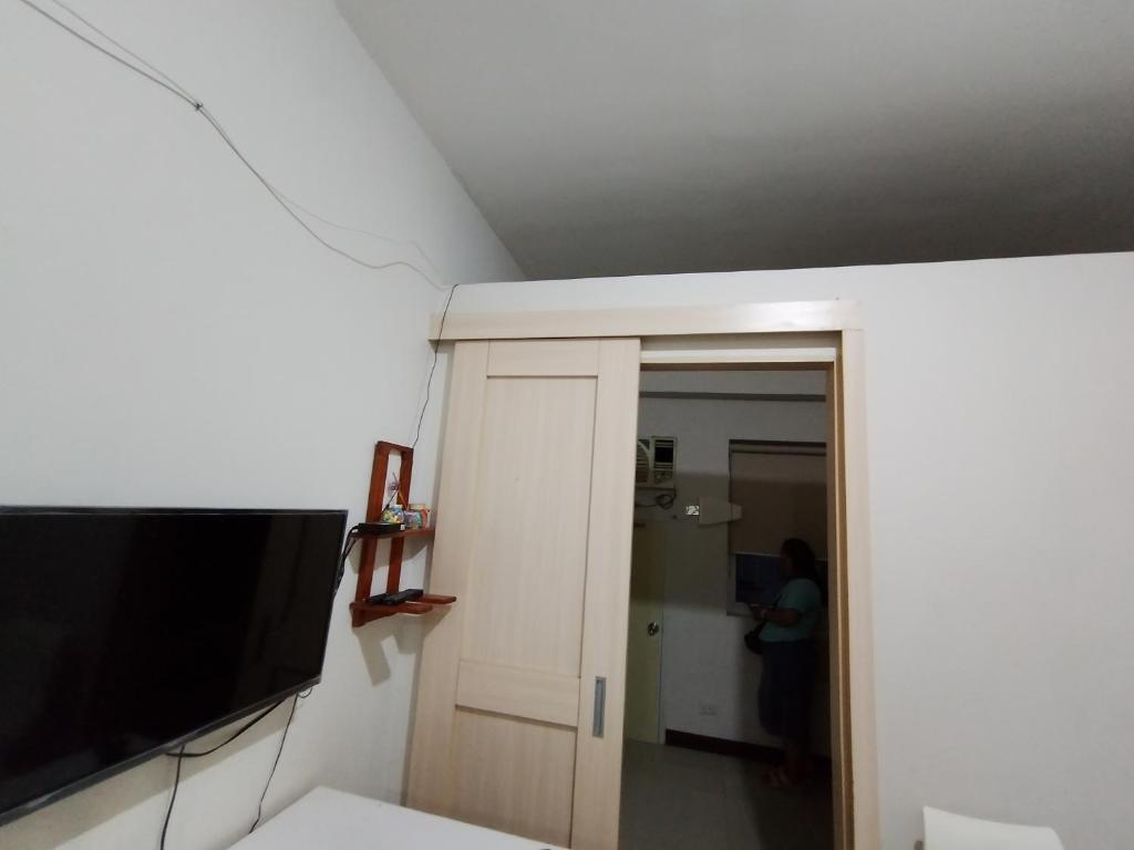 Fully Furnished 1 Bedroom Condo Unit, Manila