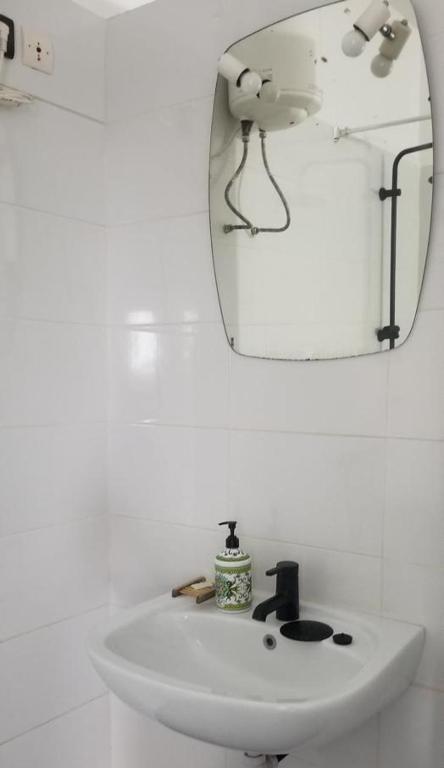 La croix du sud, Lomé