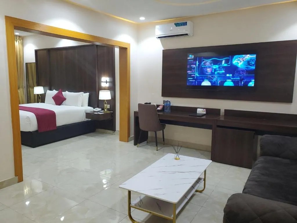 Executive Hotel and Suites, hotel in Ikeja