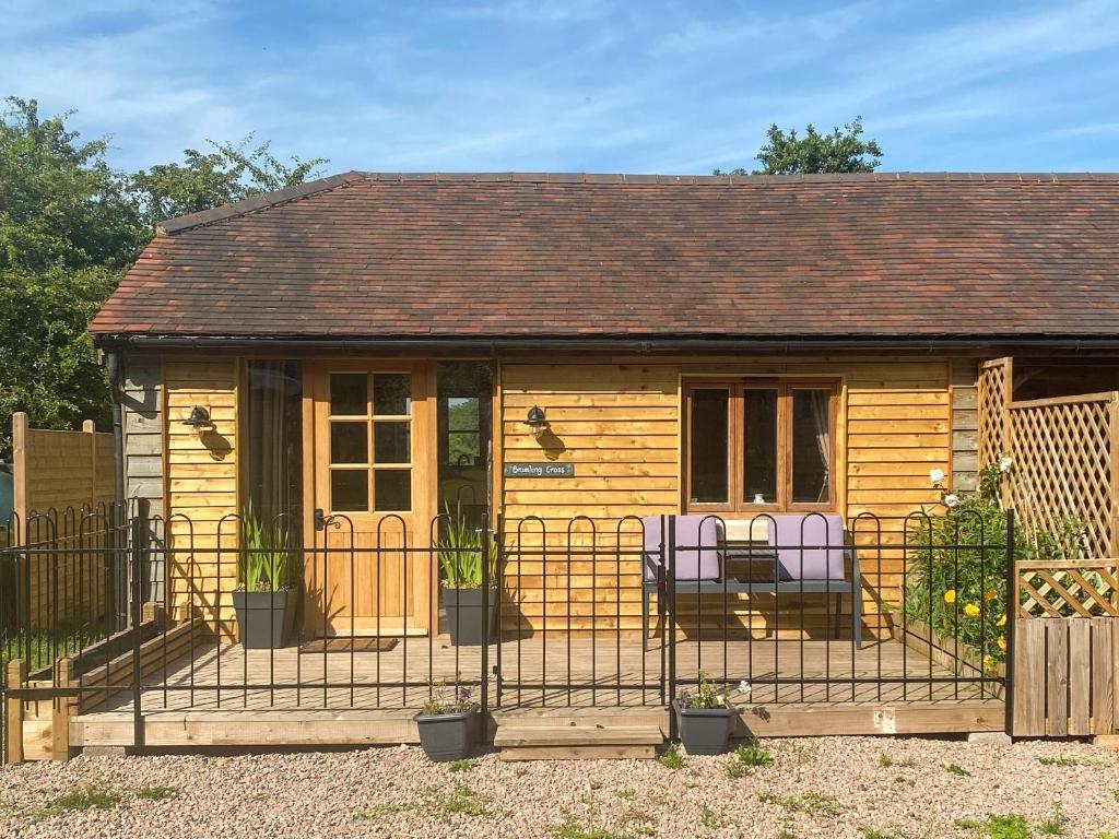 Bramling Cross, Broadwas