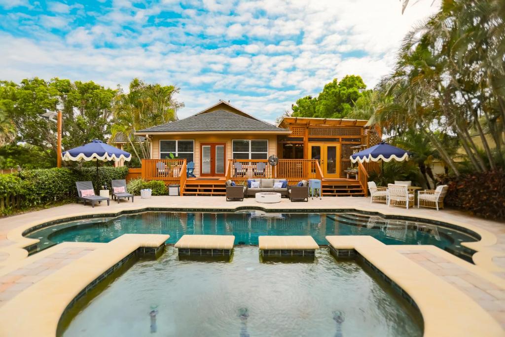 Tuscan Breeze - Pool, Beach, Games, Dog Park, Movies, Palm Harbor