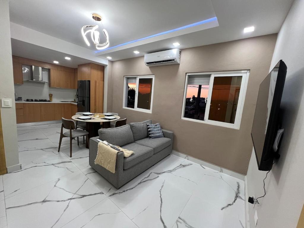 Santana Building Apt 1, San Pedro de Macorís