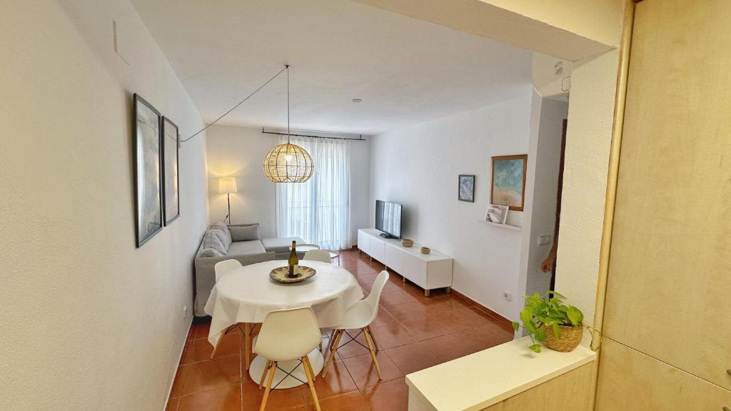 Nomad Haux in the heart of Tossa 7, Tossa de Mar