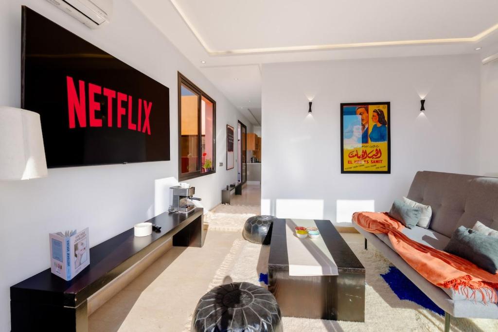 Apartment in Guéliz with cozy terrace, Marakéš