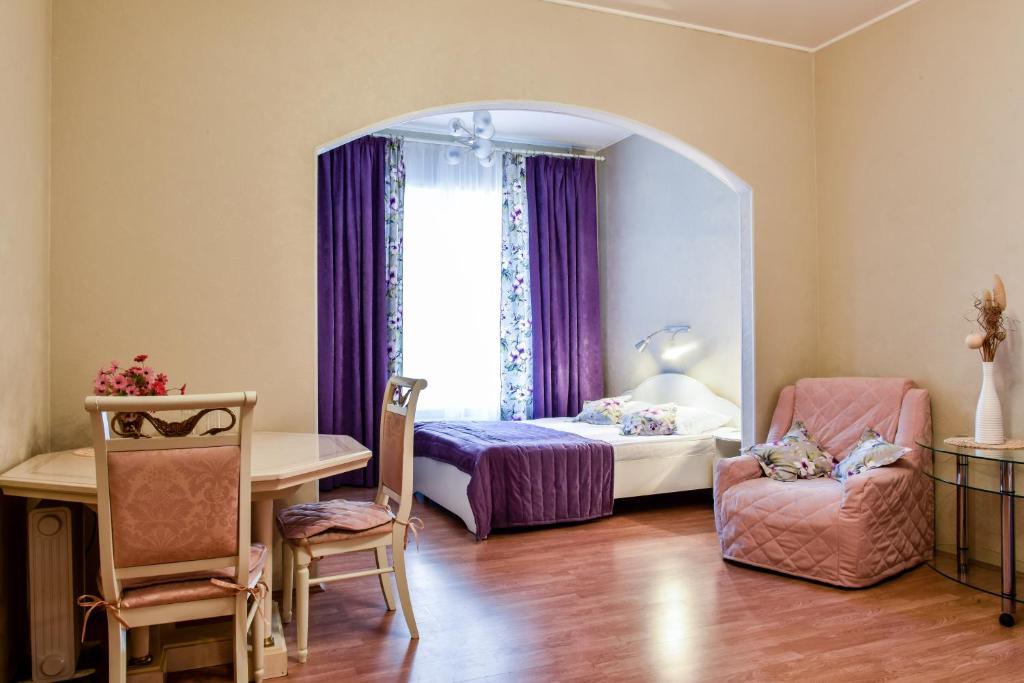 Nevsky Row Hotel - Nevsky 100 photo