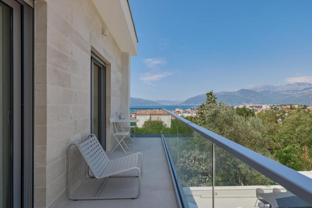 White Pearl Villa - 5