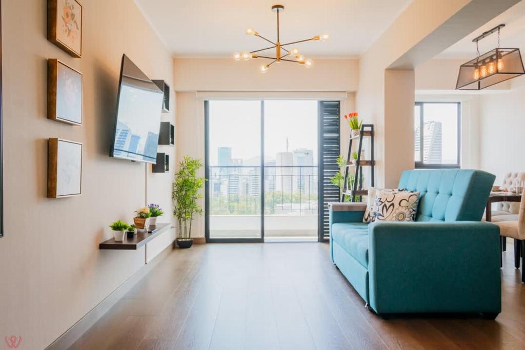 Sophisticated 2BR Pool in Surquillo - 5