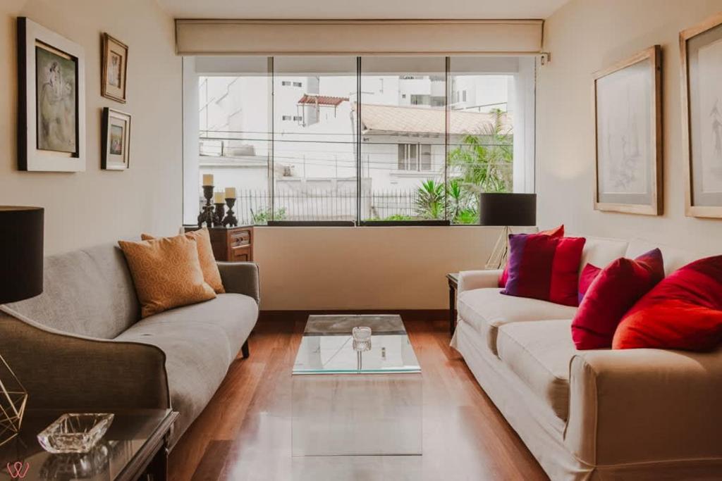 Stylish 2BR Nice View in Miraflores, Lima
