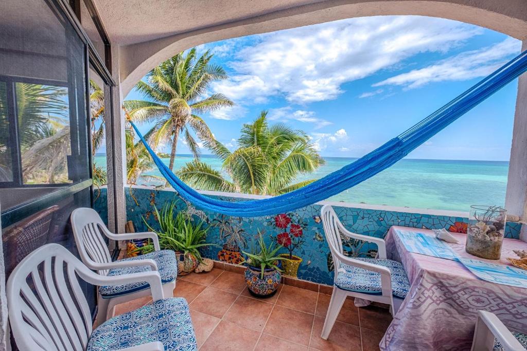 Luna Azul Unit 6, Akumal