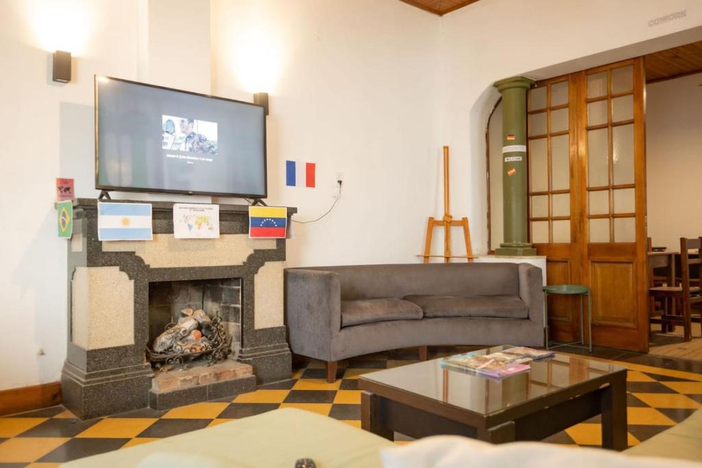 Coliving en Junin Habitacion Cuadruple en Hostel - 1