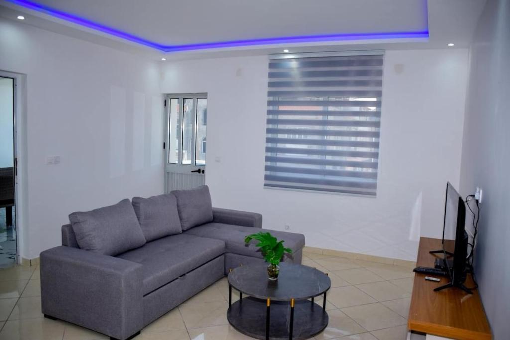 L'appart 238, Tarrafal