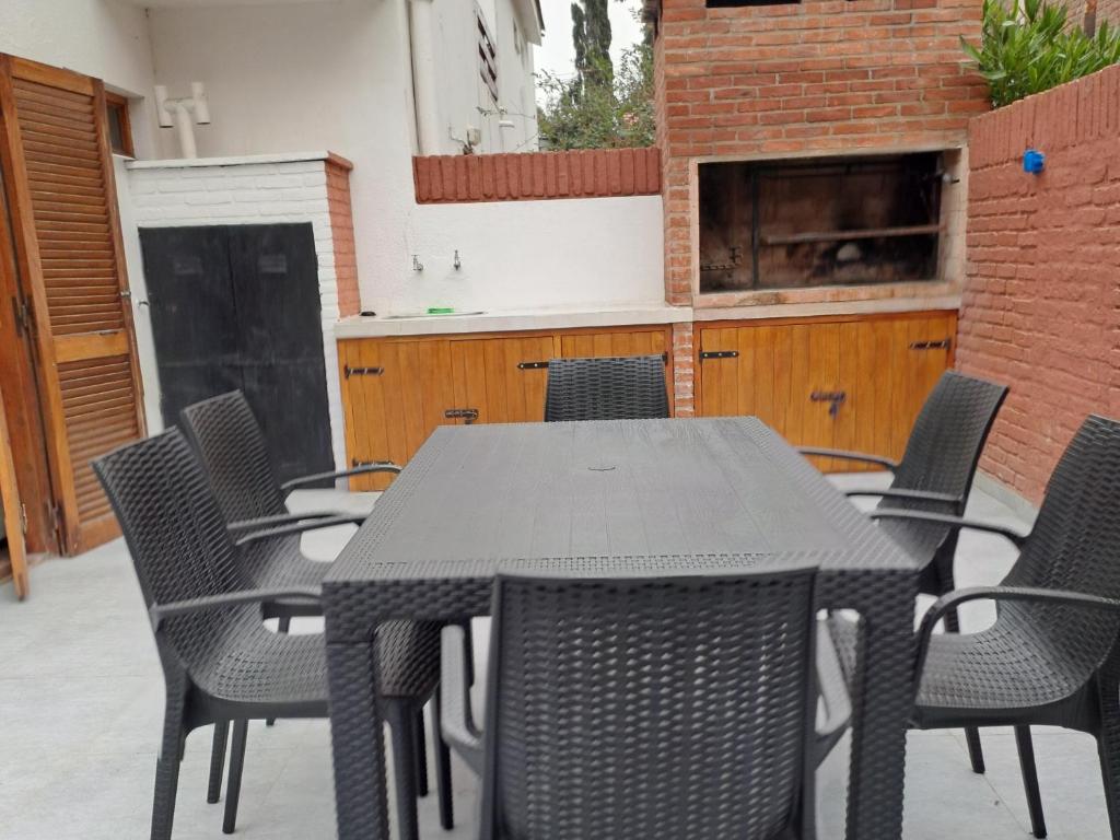 Duplex BESUGO, con patio y parrilla - 2