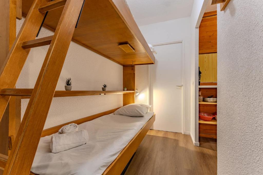 Charming Studio Ski-In Apartment - Central Val Thorens, Mountain Views - Résidence Le Silveralp - 4
