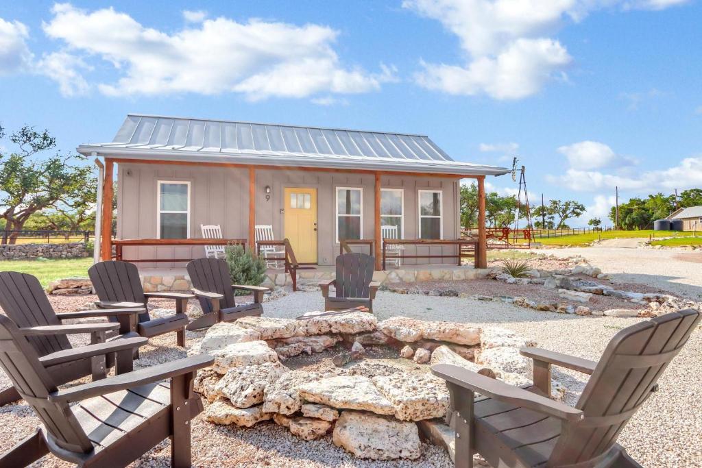 RusTx Ranch Unit 9- Travelers, Wimberley