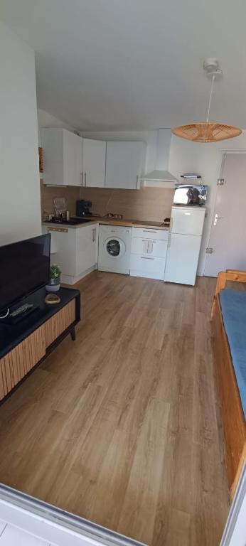 appartement proche mer 4 couchages, climatisé,piscine, et parking - 4