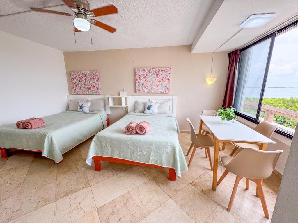 Confortable with beautiful sunset view in HZ, Cancún