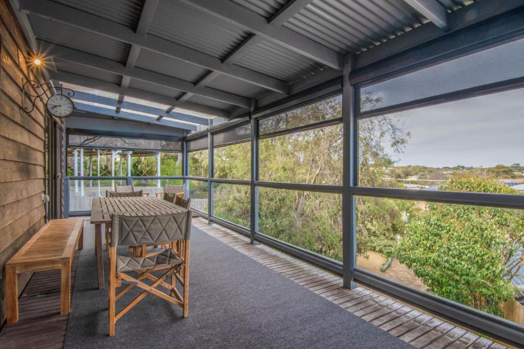 Tawny Rest, Coastal Beach House In Rye, Rye