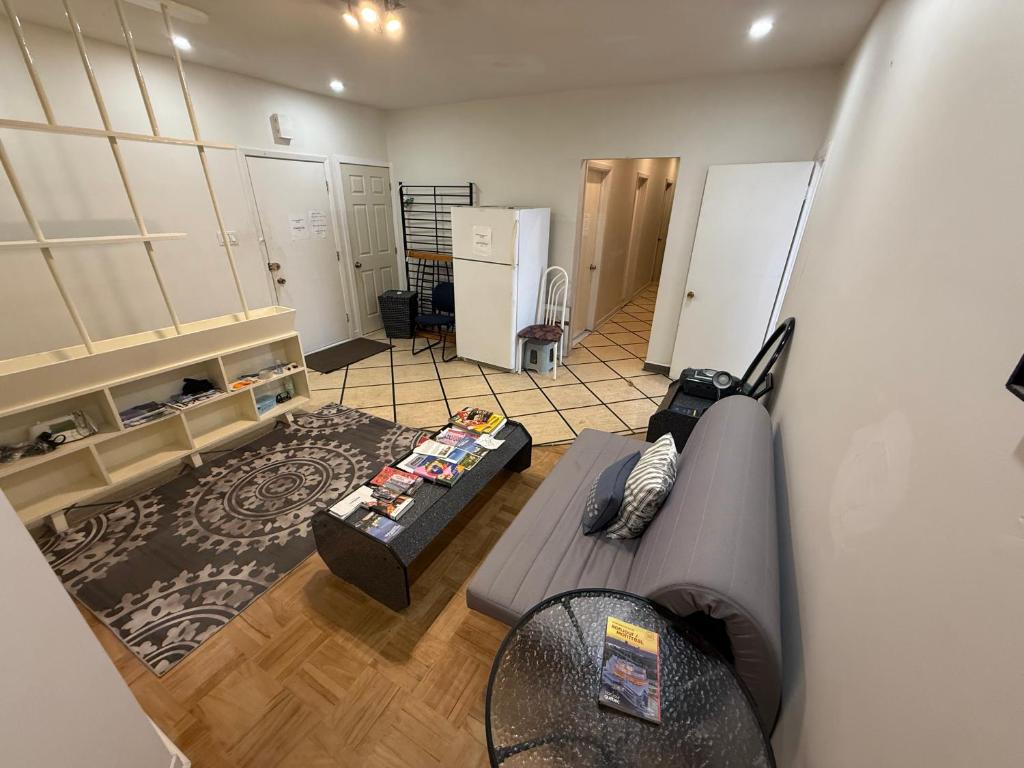 Montréal Downtown Private Rooms Across Polytechnique, Montreal