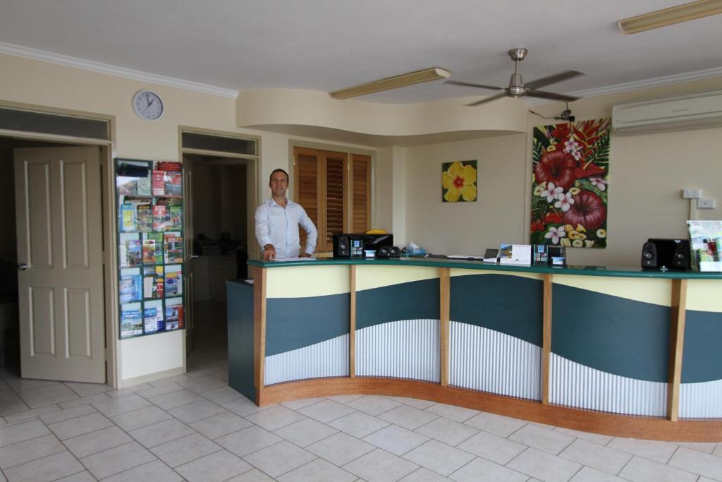 Tropical Queenslander Hotel photo