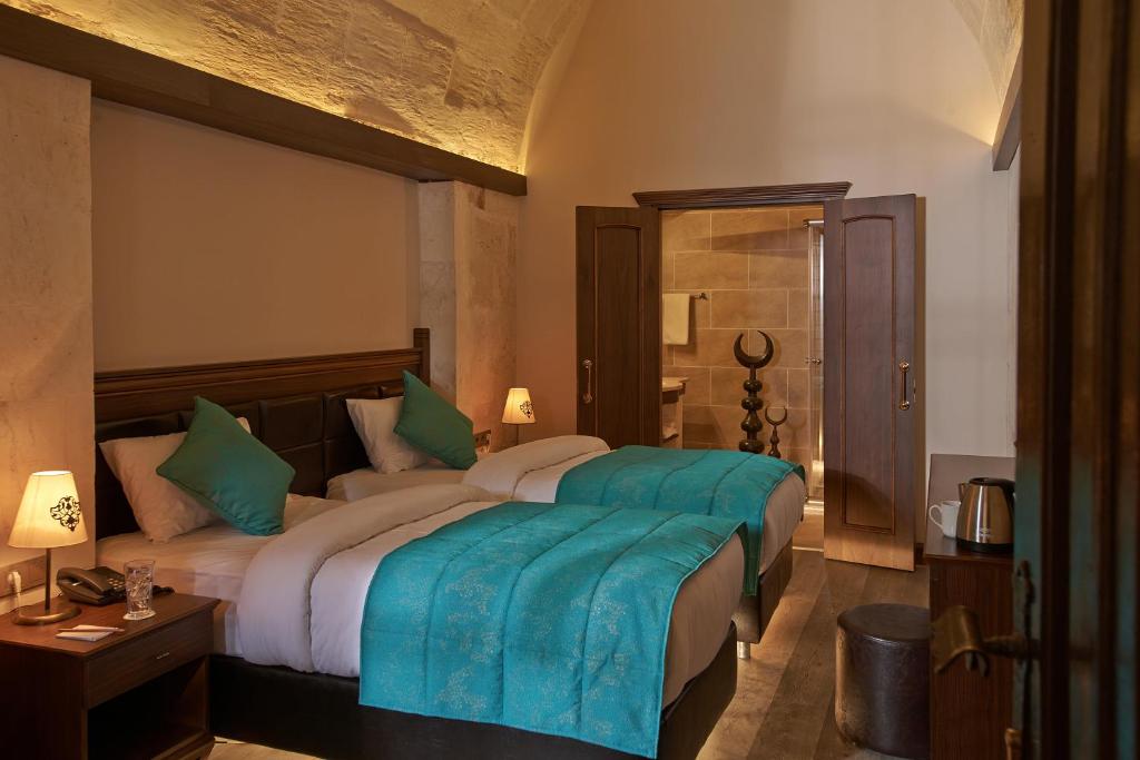 Sirehan Hotel photo