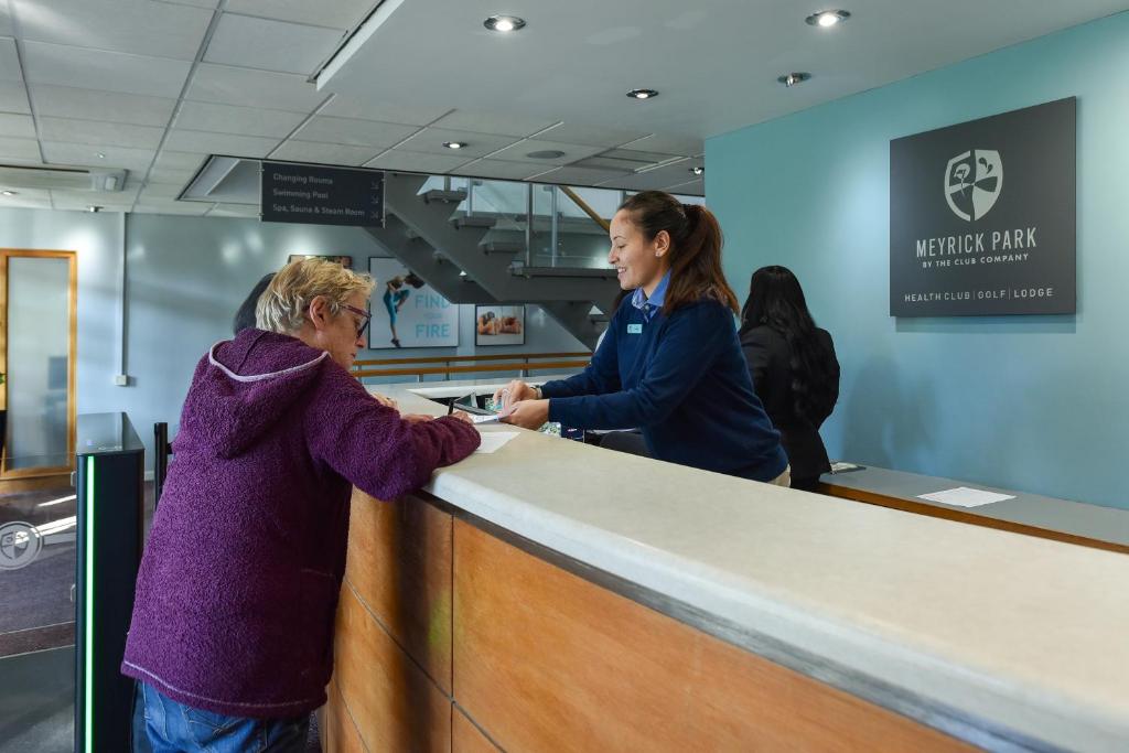 Facilities, The Lodge At Meyrick Park in Bournemouth