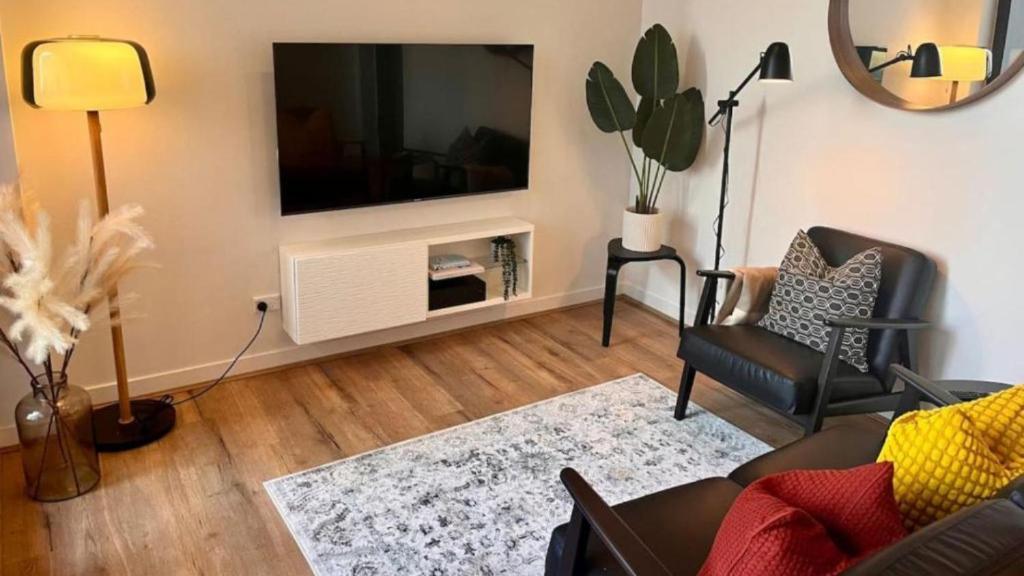 Modern Cozy Vibes in the Centre of Richmond, Melbourne