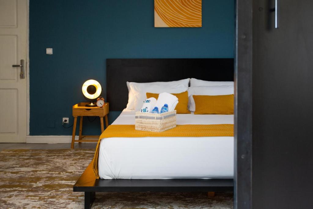 Ciss & Son Airport Lodge, Bounga