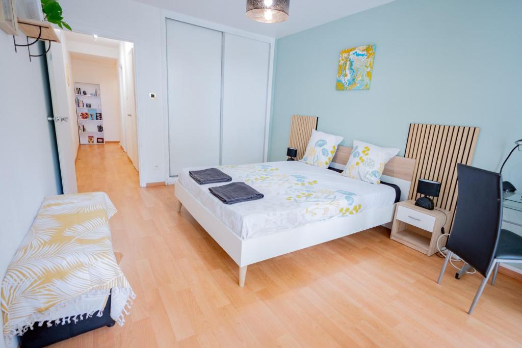 Duplex- T2 Barcelona Pop - Terrasses - Parking - Vue canal - 4