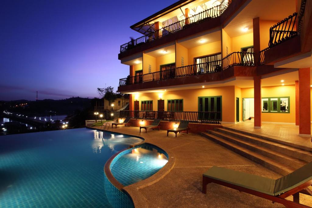 สามประสบ รีสอร์ท (Samprasob Resort)