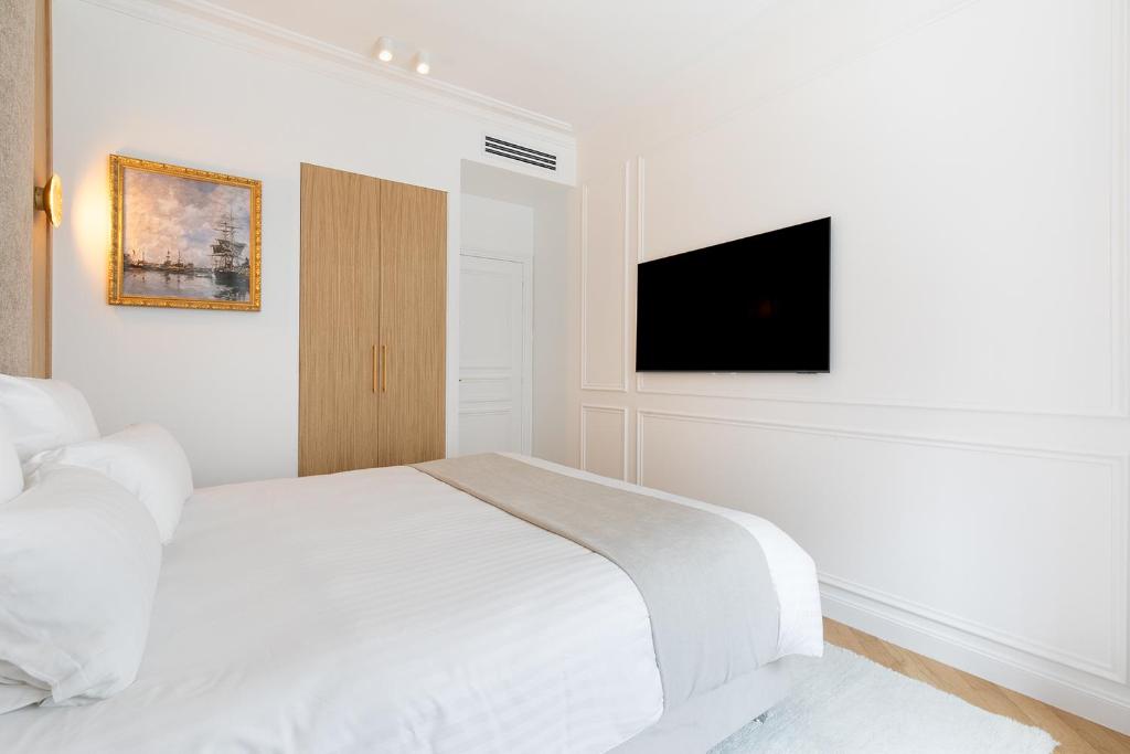 Pick A Flat's Apartments in Opéra - Rue La Fayette - 3