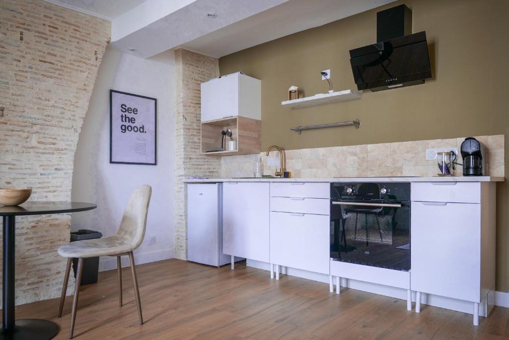 Très agréable studio - 2 personnes - cœur de ville Angers - 4