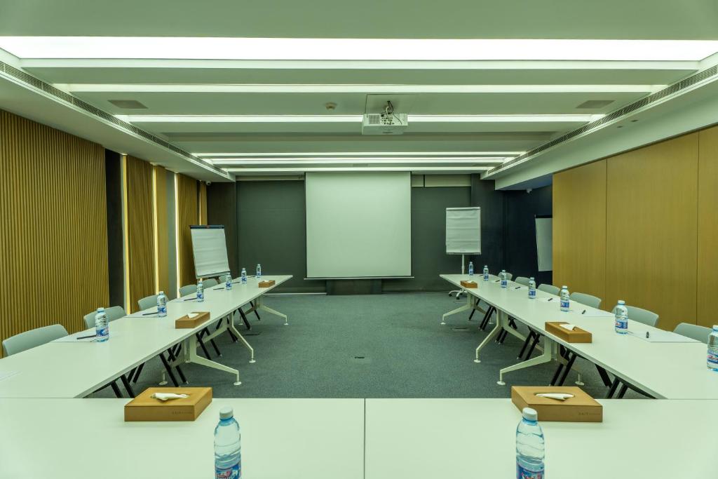 Sala de reuniões / Salões de baile