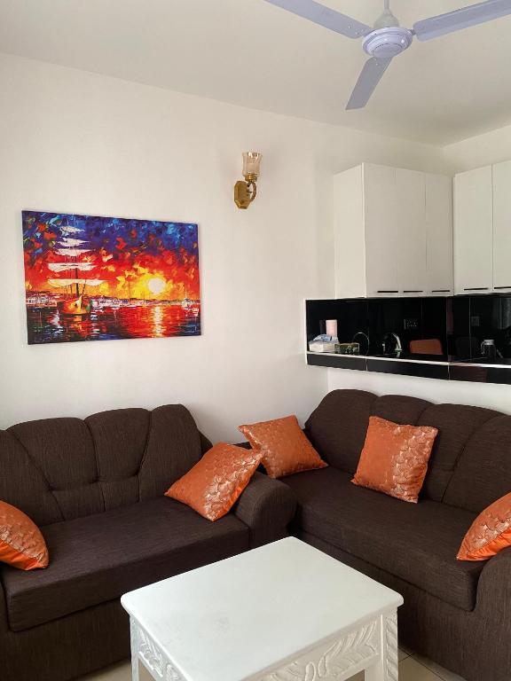 Minnie's Place, Ukunda