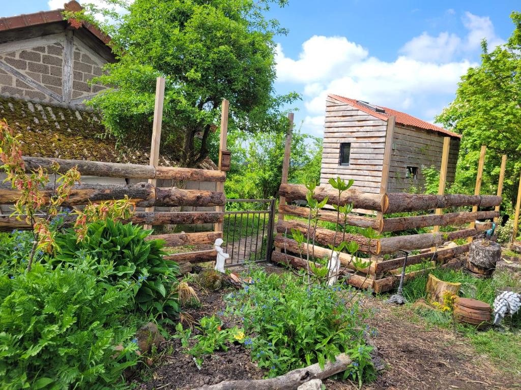 Tiny House La Chevêchette, Besson