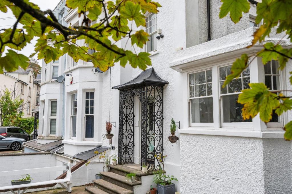 Kingsway Square by Tŷ SA, Newport