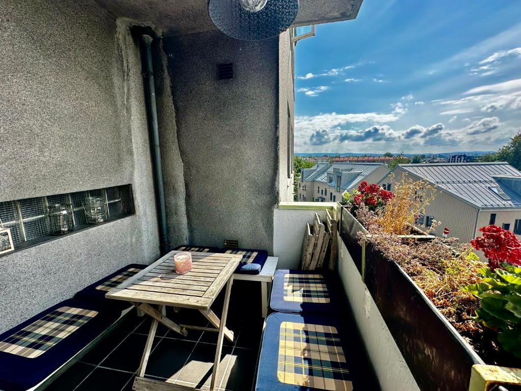 Balcony with Sun in Sagene, Oslo