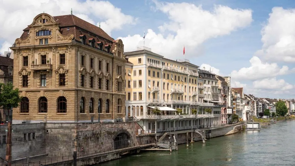 Grand Hotel LES TROIS ROIS, hotel in Basel