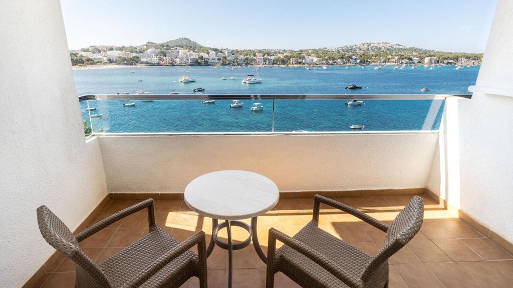 Globales Verdemar — Hotel rooms in Santa Ponca, Balearic Islands