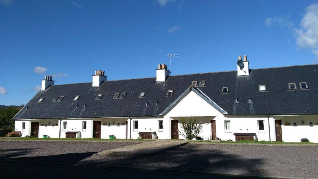 Loch side Apartment, Portsonachan