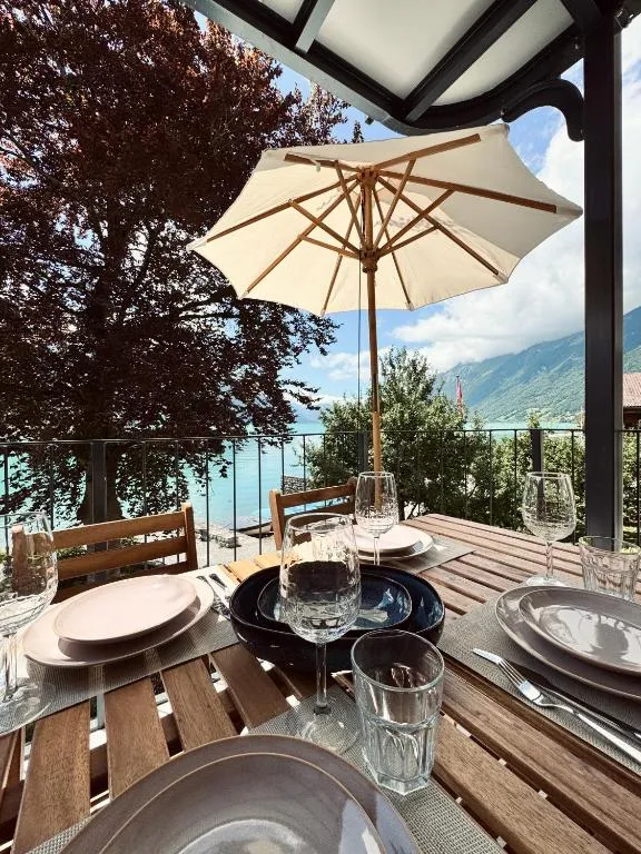 Art Residence, Beat Stähli, hotel in Brienz