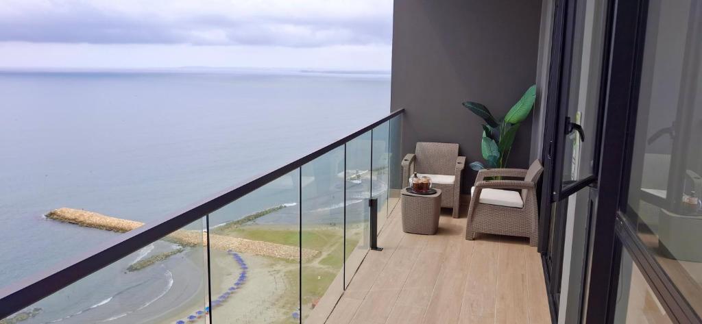 Murano Centro1 26floor,rooftop,infinity pool & views byIMZ - 1