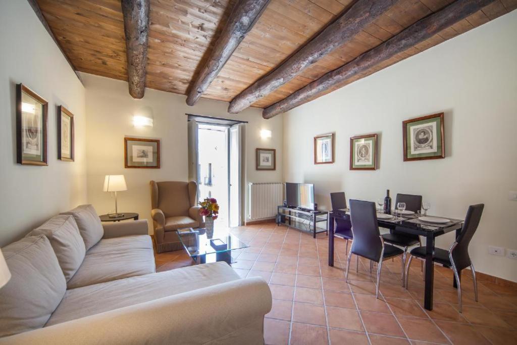 Palazzo Marigliano - 3