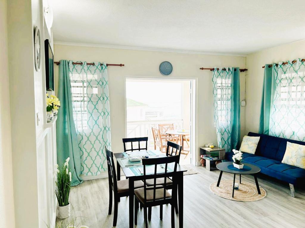 OB Apt 4, Christ Church