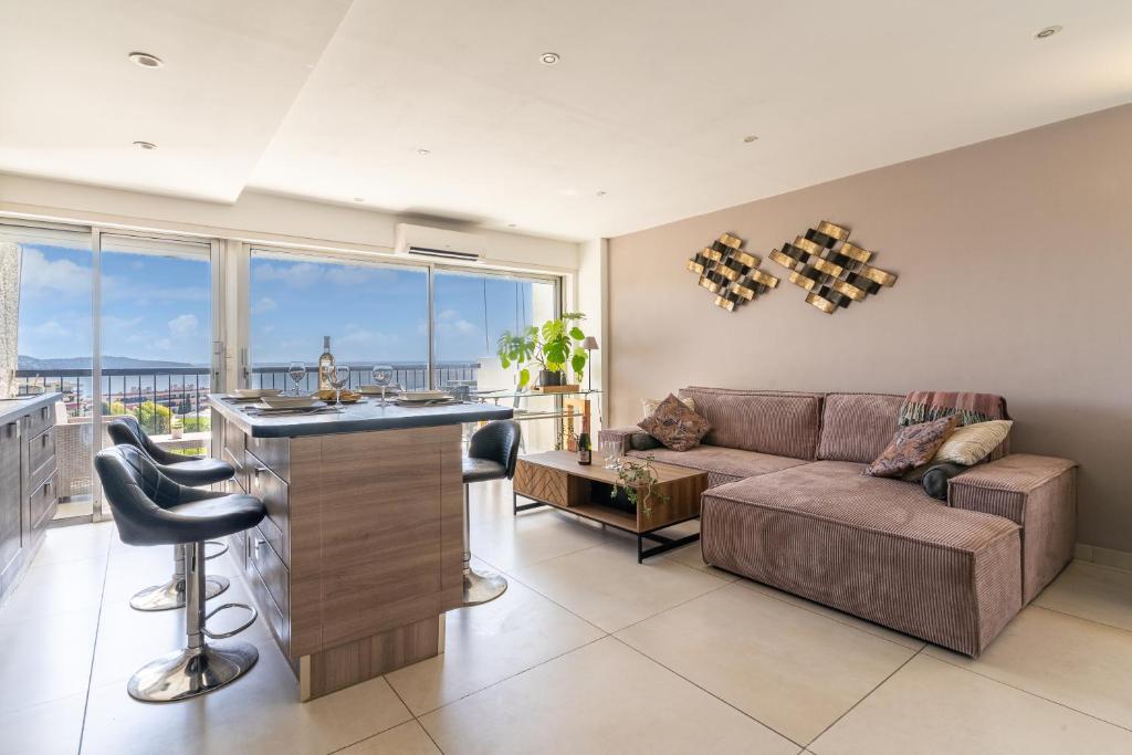 Magnificent 3 Rooms-Sea View-Terrace-Pool - 2
