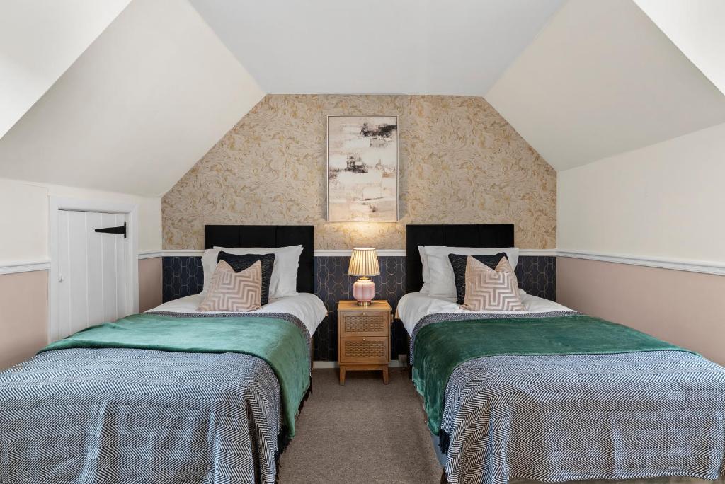 Stylish Central Winchester Abode, Winchester