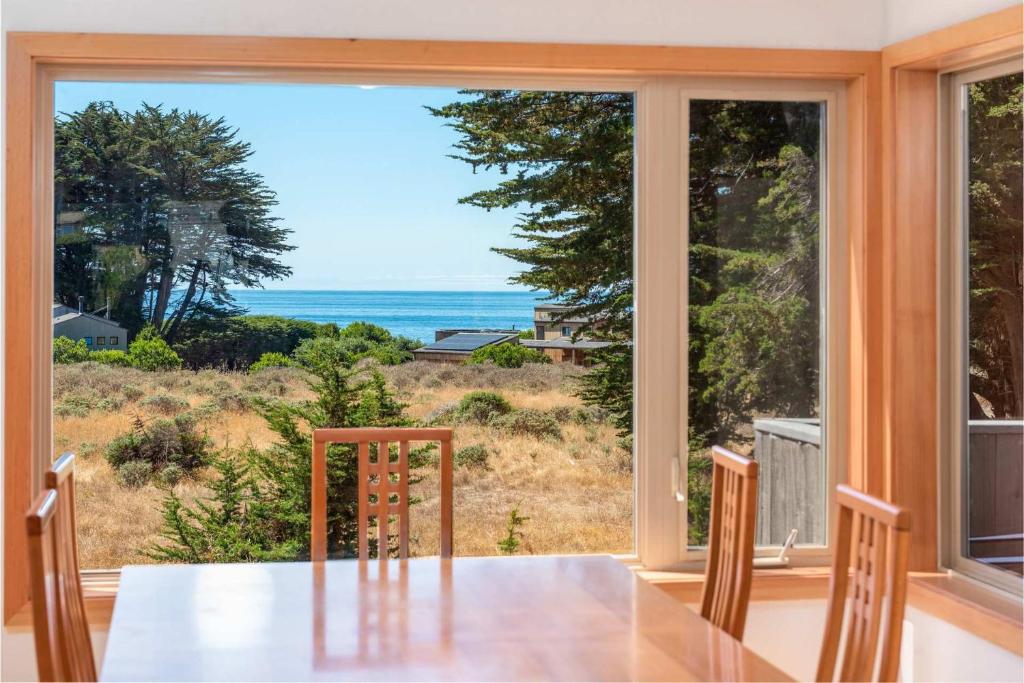 Lovely Views - Walk To Shell Beach, Sea Ranch