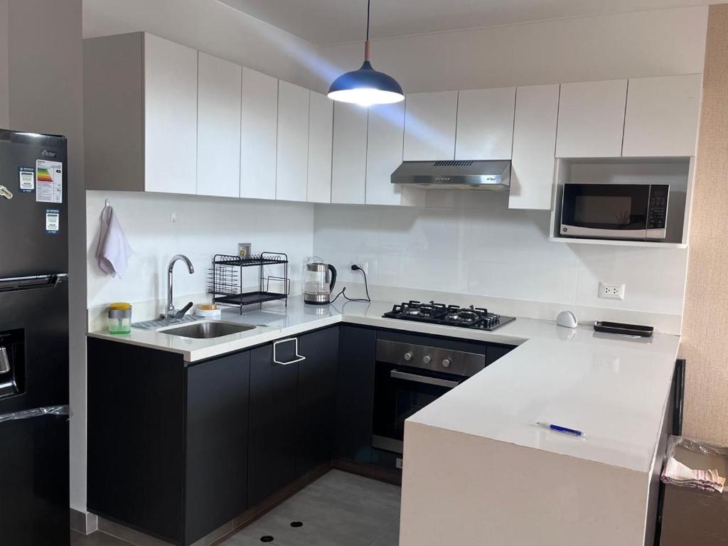 APARTMENT NEW COMFORTABLE in MIRAFLORES - 4